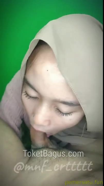 Ukhty Zahira penyepong pejuh